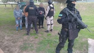 FPA secuestró drogas, armas blancas y detuvo a tres personas en Villa Santa Rosa de Río Primero | Córdoba