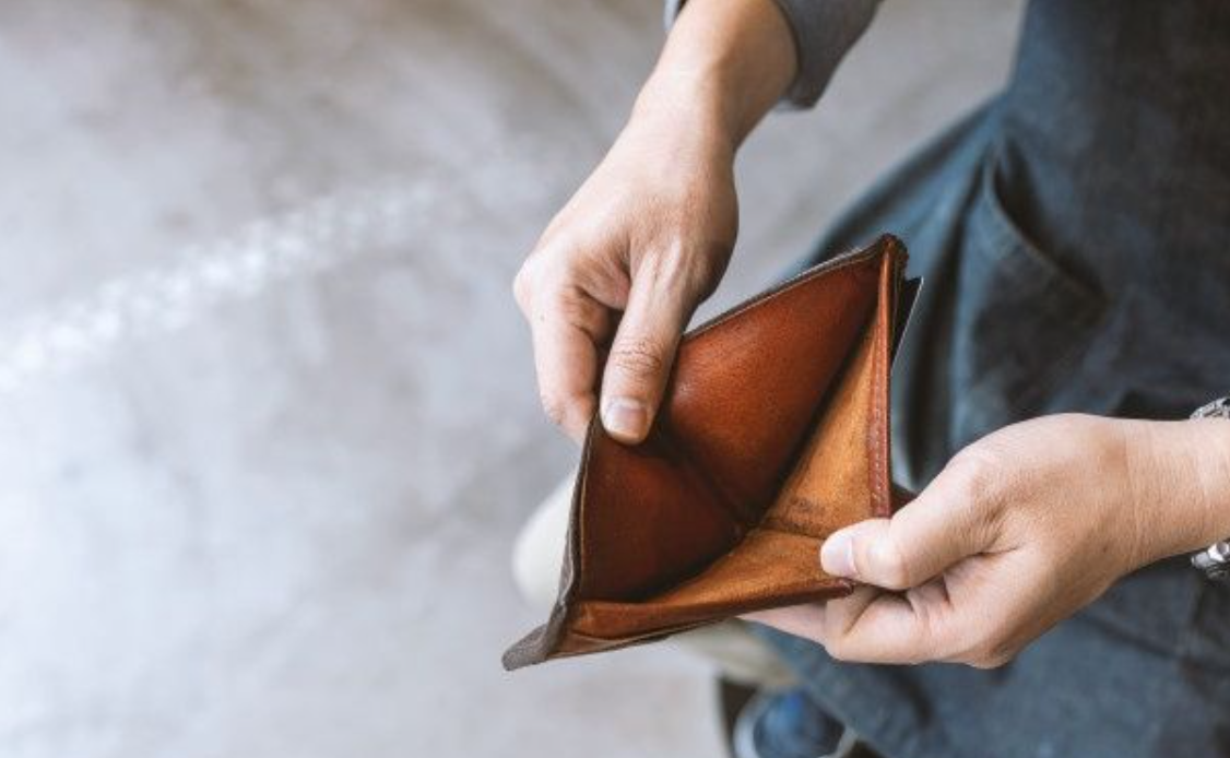 Devolvió una billetera, el dueño reclamó que le faltaba plata y amenazó con matarlo | Actualidad