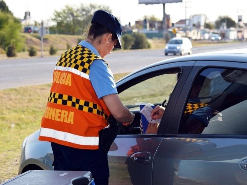 La cédulas verde y azul siguen siendo obligatorias en Córdoba | Córdoba