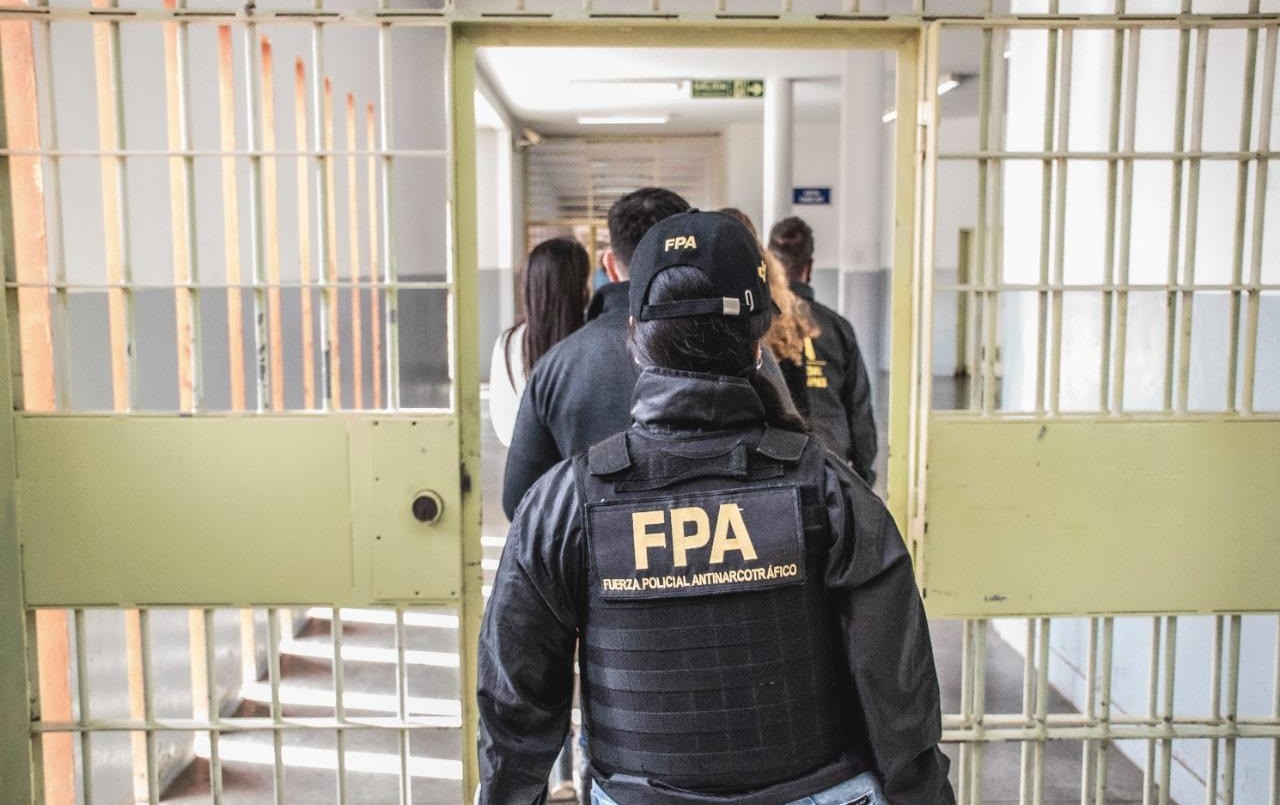 Detuvieron a una mujer vinculada a la venta de drogas | Córdoba