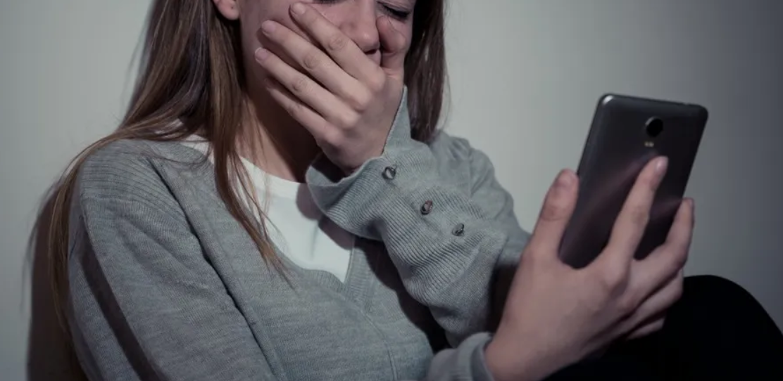 Adolescente de 13 años trucó fotos de sus compañeras y las viralizó desnudas | Actualidad