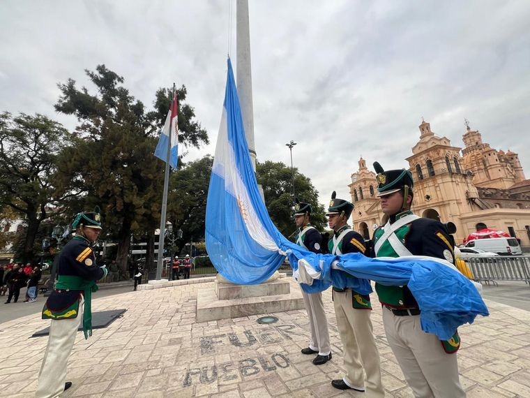 Passerini: "No recuerdo que un presidente haya venido a Córdoba el 25 de Mayo" | Córdoba