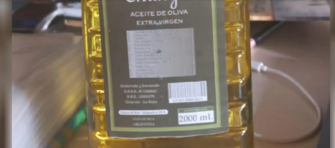 Aceite de oliva peligroso para la salud: ANMAT prohíbe una marca por ser ilegal | Actualidad