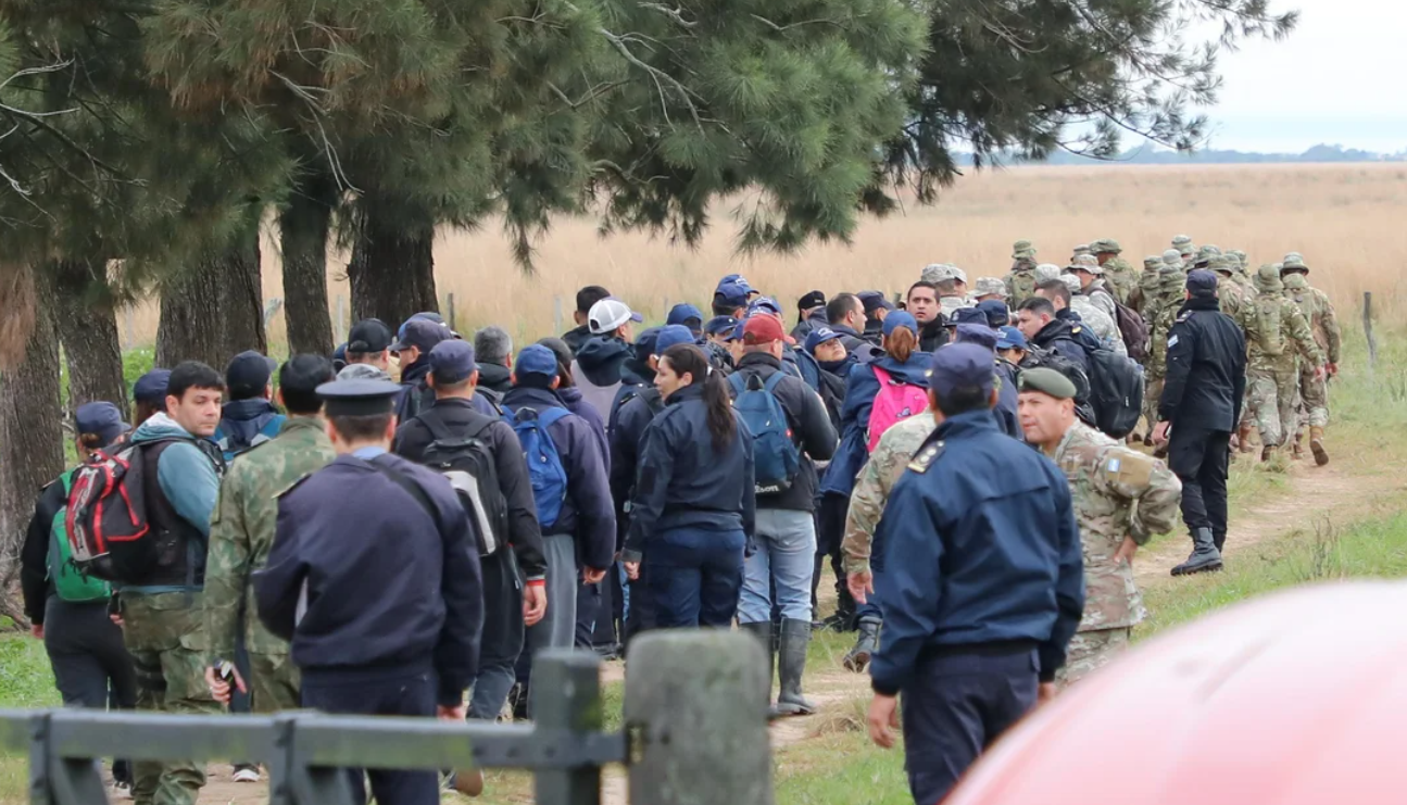 Rastrean llamadas en el área donde se perdió Loan y analizan prendas de uno de los imputados | Actualidad