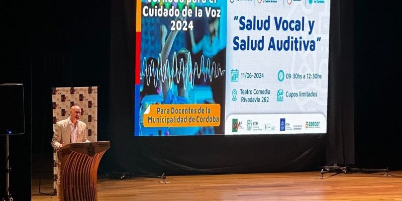500 Docentes Municipales Participaron en una Jornada de Capacitación sobre el Cuidado de la Voz | Córdoba