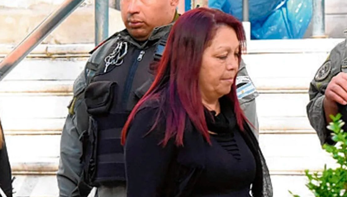 Condenaron a la madre del líder de "Los Monos" por ordenar balaceras a escuelas y comercios | Actualidad