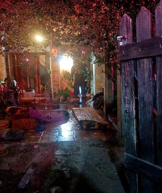 Su perro la salvó de la muerte: incendio en Poeta Lugones | Córdoba