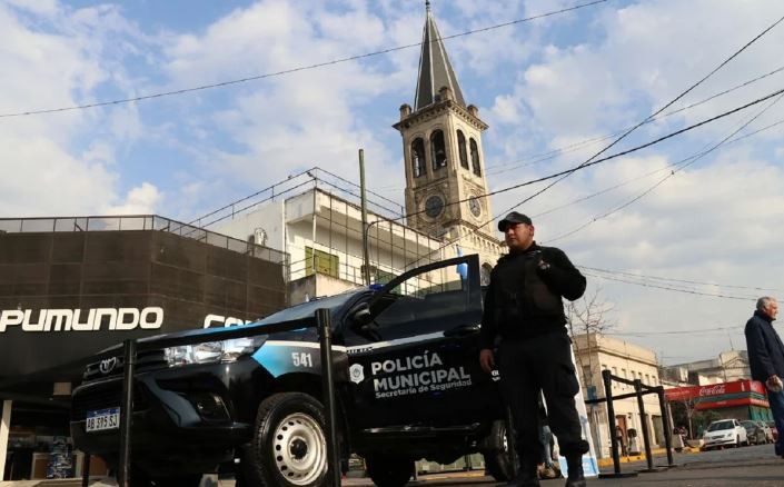 Seis detenidos por arrojar una bomba molotov durante una pelea vecinal | Actualidad