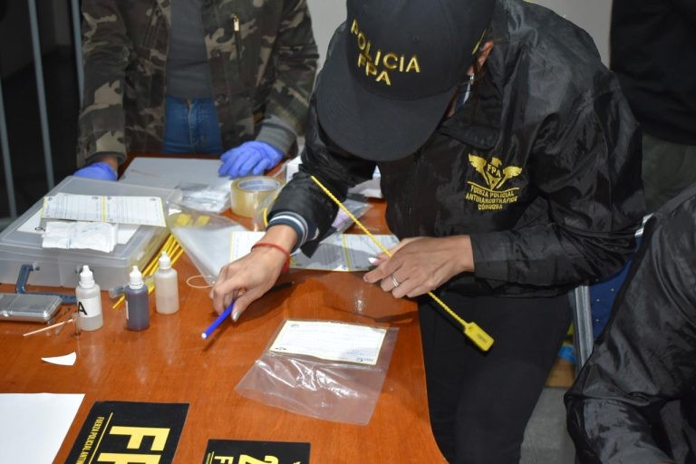 FPA incautó Tussi, MDMA, Éxtasis y Cocaína en una fiesta electrónica en la zona norte de Córdoba | Córdoba