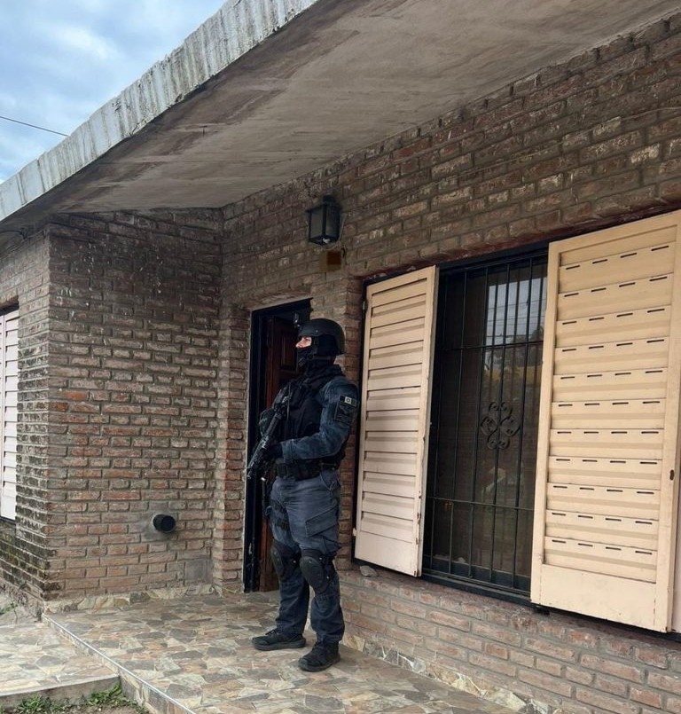 FPA realizó dos allanamientos y secuestró estupefacientes en la ciudad de Córdoba | Córdoba