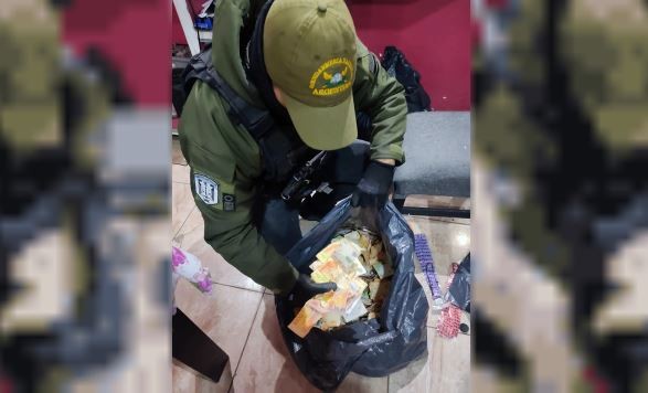 Detuvieron a una banda de mujeres que realizaban narcomenudeo con una red de bunkers | Actualidad