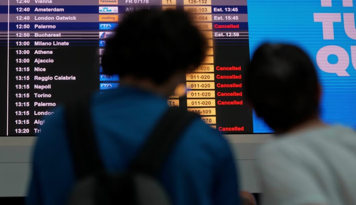 Una falla informática provocó un colapso mundial en aeropuertos, bancos y empresas de Argentina | Córdoba