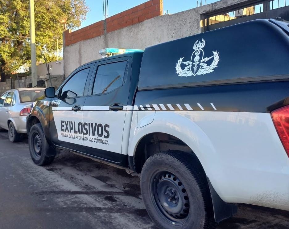 Detuvieron a un hombre tras amenazar con una bomba casera a su pareja | Córdoba
