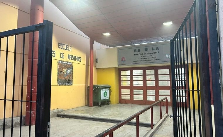 Córdoba: un alumno llevó a la escuela una munición de arma no letal | Córdoba