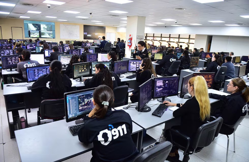 Villa María: una abuela le salvó la vida a su nieto recién nacido gracias a la ayuda del 911 | Córdoba