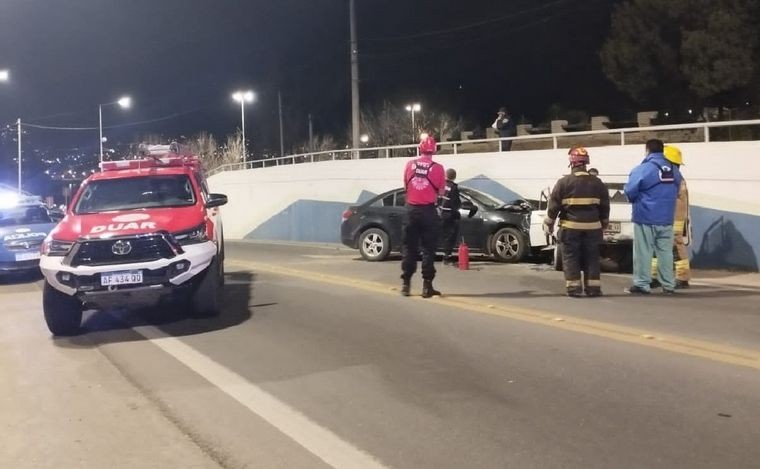 Dos muertos tras un terrible choque frontal en Carlos Paz | Córdoba