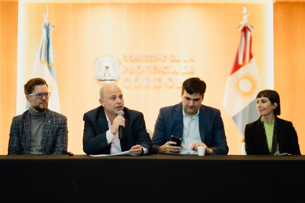 La Mesa Provincial de Inteligencia Artificial tuvo su primera reunión | Córdoba