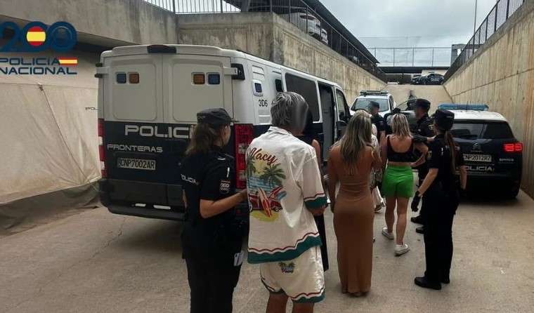 Dos argentinas fueron detenidas en Ibiza por no pagar una cena de 12 mil euros | Actualidad