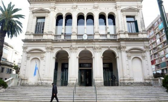 El padre de dos niños deberá incluir en la cuota alimentaria los gastos adicionales por la inseguridad en Rosario | Actualidad