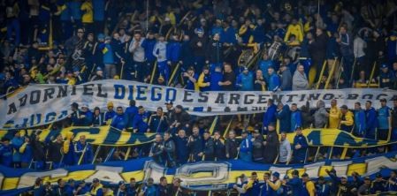 "El Diego es argentino y de Boca": la bandera de La 12 contra Adorni | Actualidad
