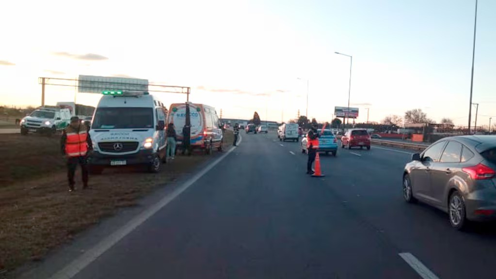 Circunvalación: un auto atropelló a un nene cuando cruzaba caminando solo | Córdoba
