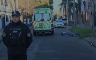 Los cómplices del delincuente abatido en Caseros lo atropellaron cuando escaparon | Actualidad