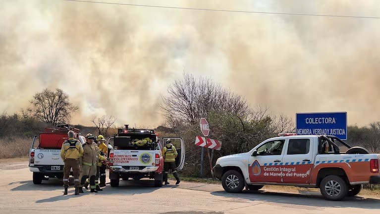 Bomberos contuvieron el incendio La Calera | Córdoba