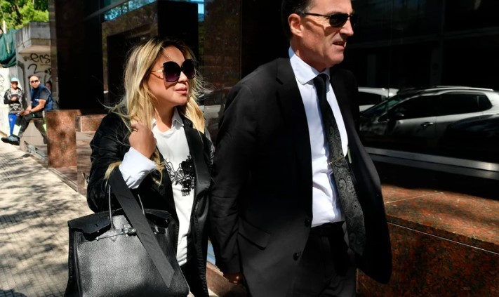 Con la ausencia de Dalma y Gianinna comenzó la audiencia contra la enfermera por la muerte de Maradona | Actualidad