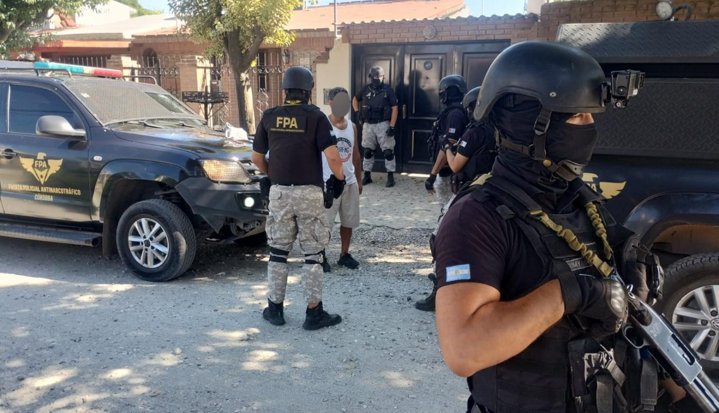 Córdoba: detuvieron a seis efectivos de la FPA por asociación ilícita vinculada a la droga | Córdoba