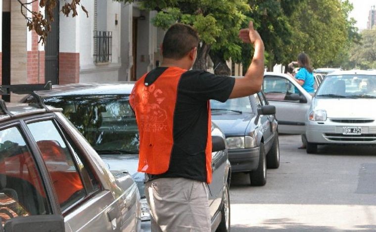 Tres "naranjitas" fueron detenidos en Córdoba tras una pelea en un bar | Córdoba