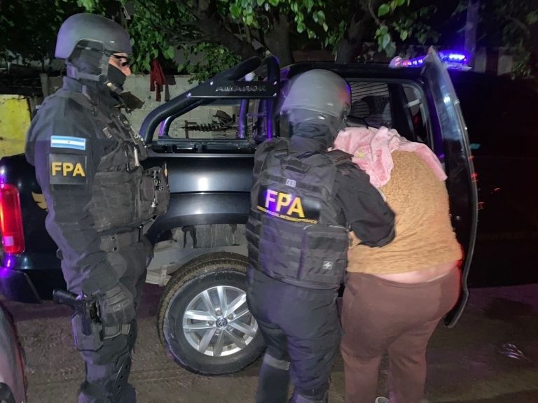 Detuvieron a dos mujeres por venta de drogas en barrio 2 de Abril | Córdoba