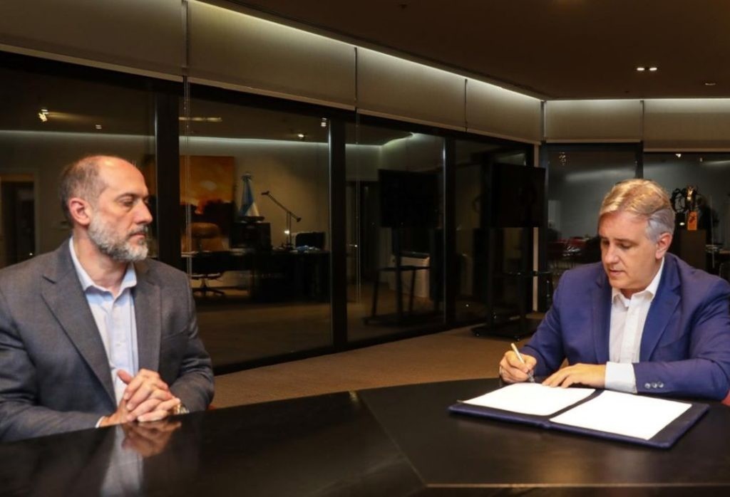 Llaryora envió el proyecto de ley de adhesión al RIGI | Córdoba