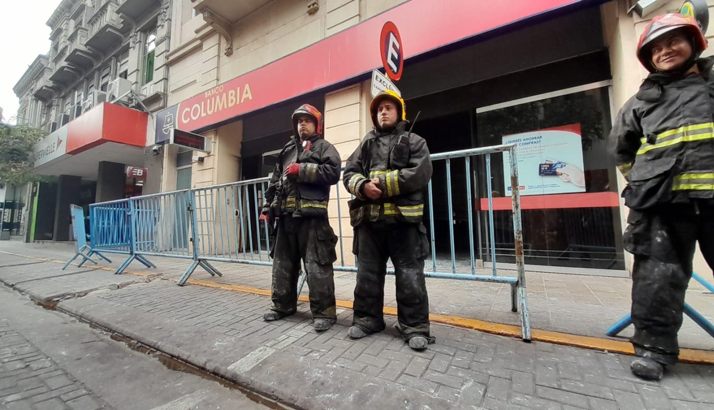 Se incendió un banco en la ciudad de Córdoba: no se registraron heridos | Córdoba