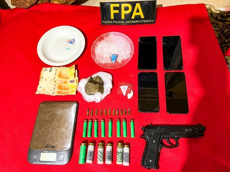 Saldán: dos jóvenes detenidos por venta de cocaína y marihuana | Córdoba