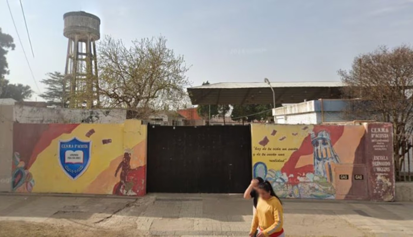 Córdoba: un alumno le dio un puñetazo a una profesora y huyó | Córdoba