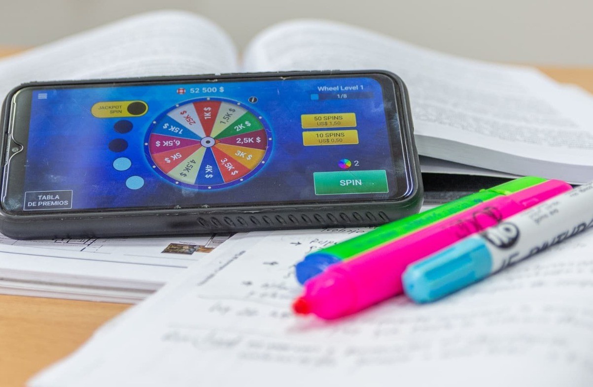 Córdoba: el 40% de los estudiantes de la UNC que apuestan online tienen conductas de riesgo y problemas de juego | Córdoba