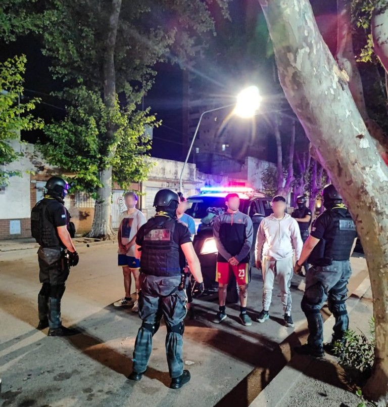 Río Cuarto: la FPA incautó drogas a metros de la plaza Cabera | Córdoba