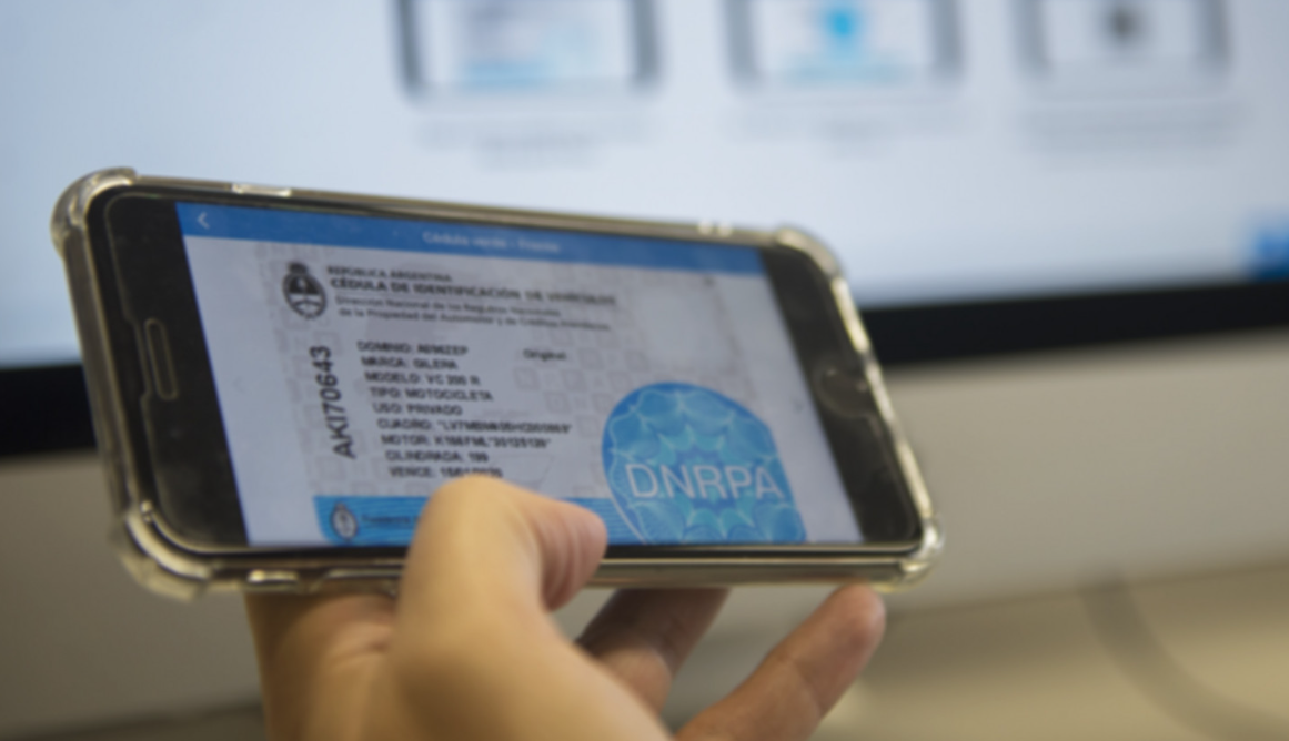 El Gobierno reglamentó la nueva cédula azul digital | Actualidad