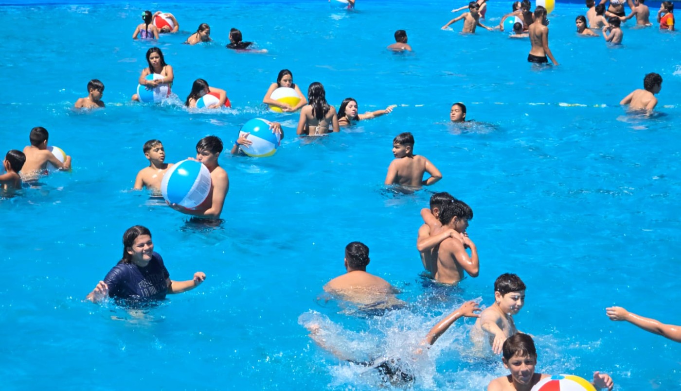 Inauguraron las piletas municipales en Córdoba | Córdoba