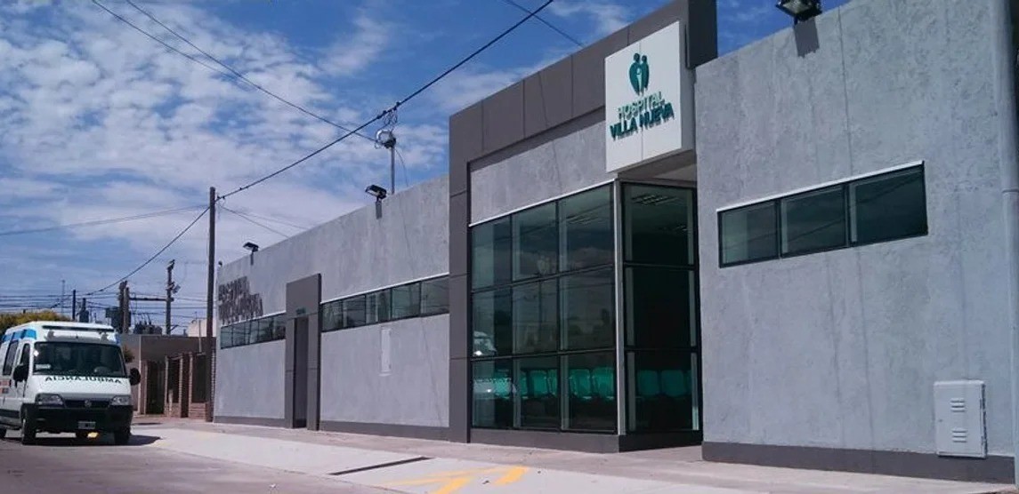 Colgó una toalla mojada y murió electrocutada en Villa Nueva | Córdoba