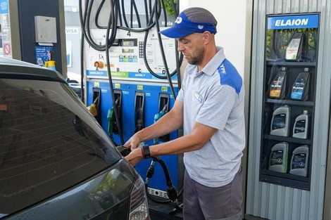 El precio de la nafta subira en enero: cuánto aumentará  en Córdoba | Córdoba