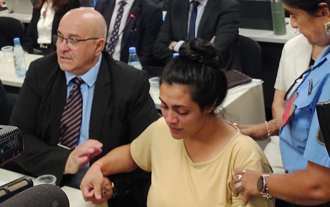 La enfermera Brenda Agüero rompió en llanto antes del juicio por la causa de Neonatal | Córdoba