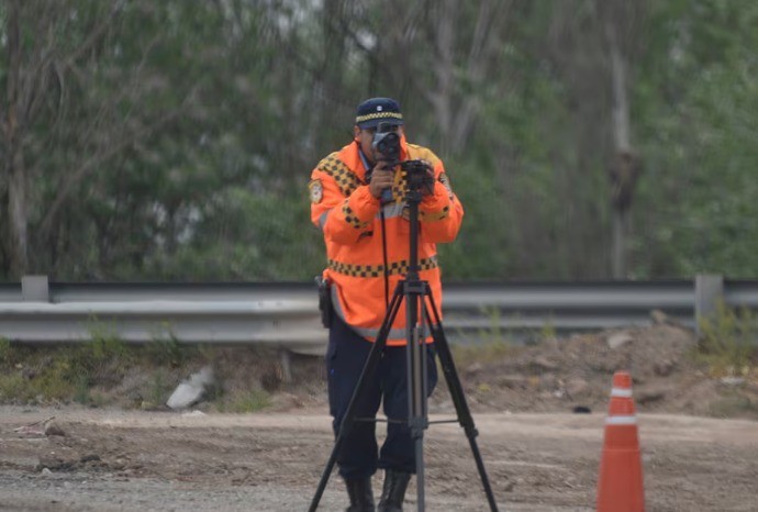 Cuáles son las velocidades máximas que debes respetar para evitar multas de la Caminera | Córdoba