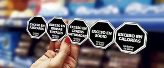 El Gobierno flexibiliza la Ley de Etiquetado Frontal y varios alimentos perderán sellos negros | Actualidad