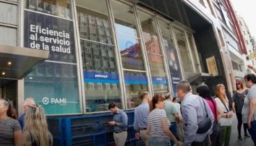 Trabajadores de PAMI no pudieron ingresar a sus puestos de trabajo | Actualidad