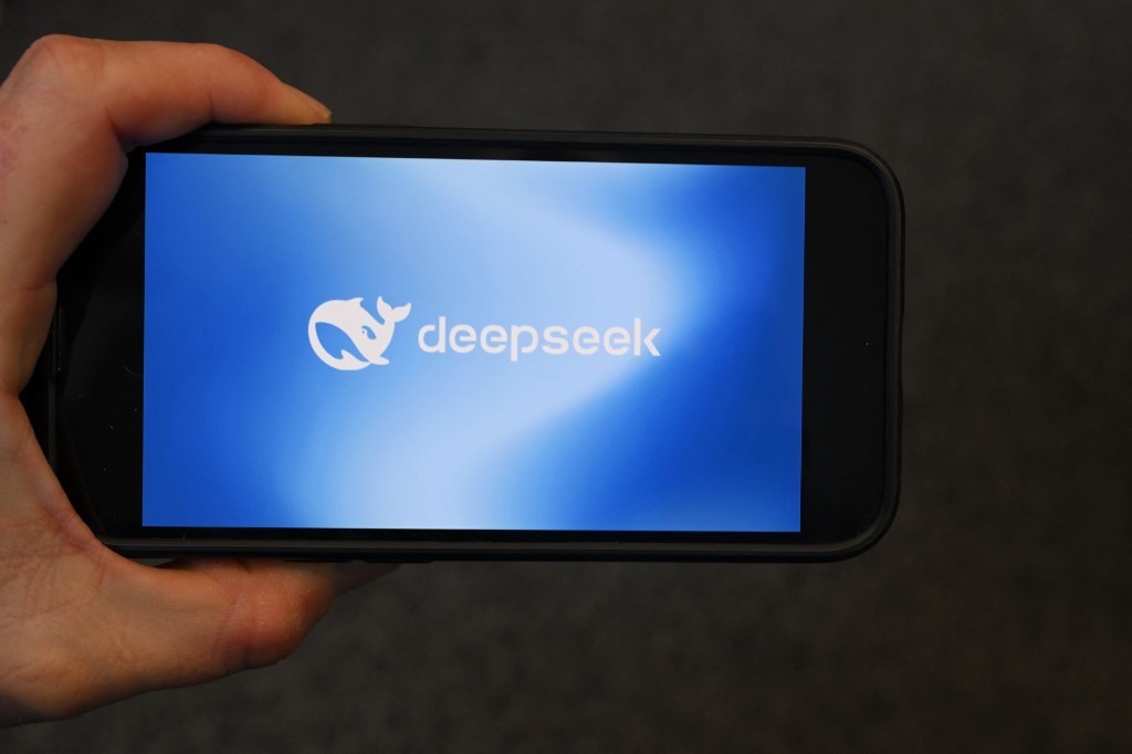 DeepSeek, la start-up china fundada por un "geek" que desafía a los gigantes de la Silicon Valley | Internacionales