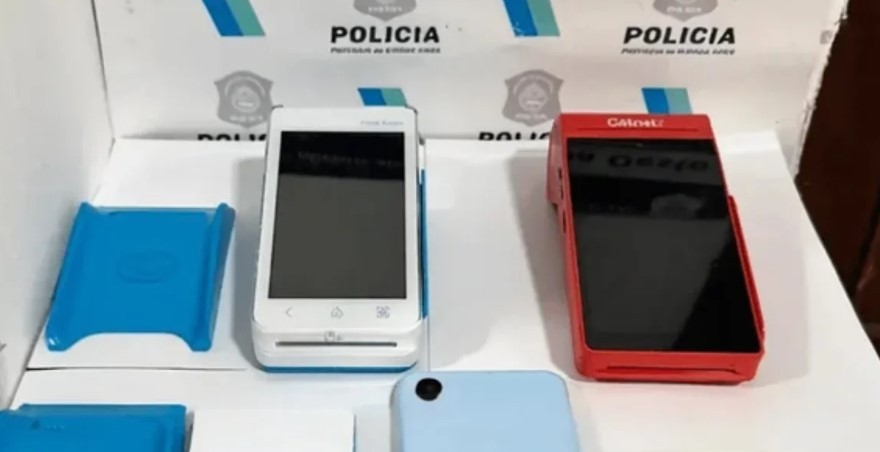 Cayó una banda que le robaba los posnet a comerciantes y transfería el dinero a sus propias cuentas | Actualidad