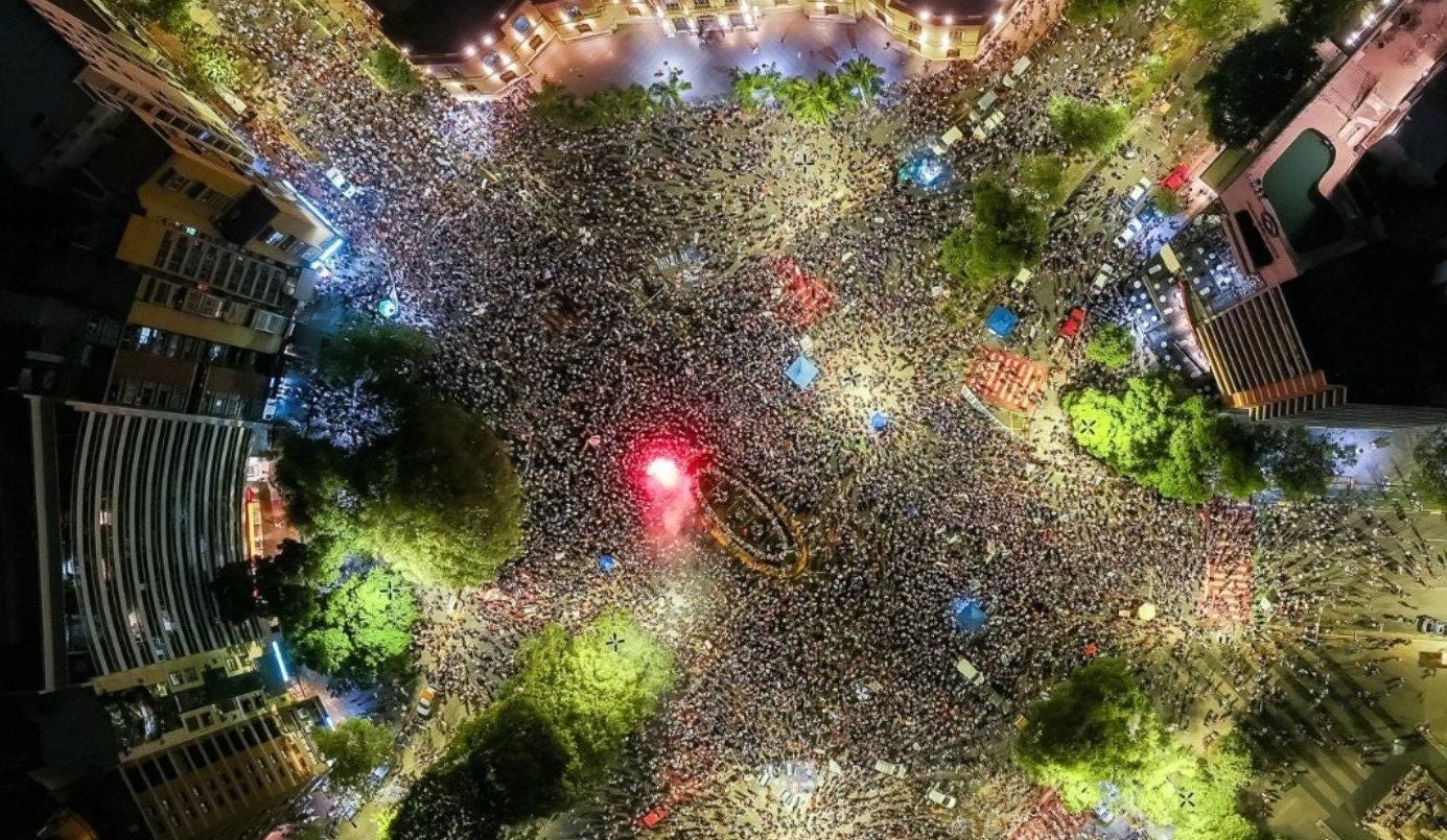 La fiesta en Córdoba: los hinchas de Talleres celebraron la Supercopa en el Patio Olmos | Córdoba