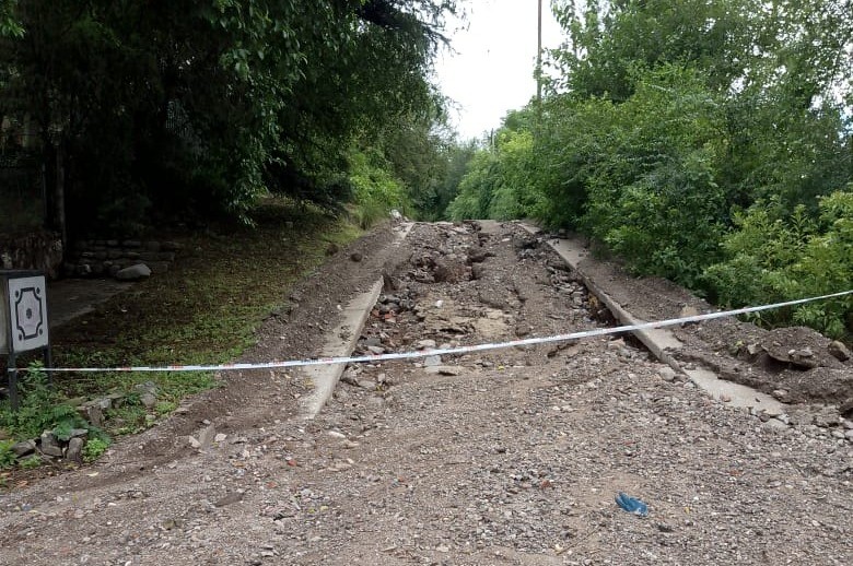 Vecinos de Mendiolaza convocan a una marcha: denuncian el deterioro de las calles y la falta de luminaria | Córdoba