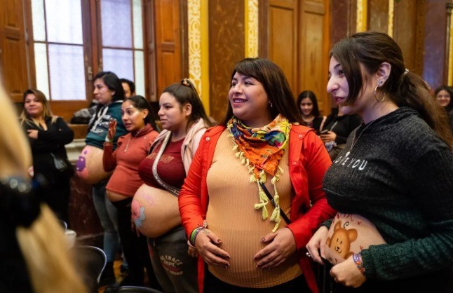 El Gobierno provincial triplicará la asignación por embarazo | Córdoba